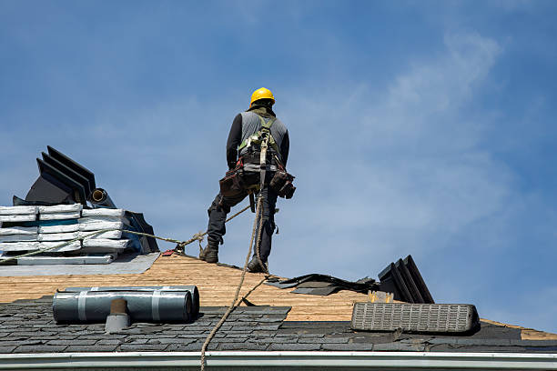 Professional Gutter Installation technician working in Dundee, NY